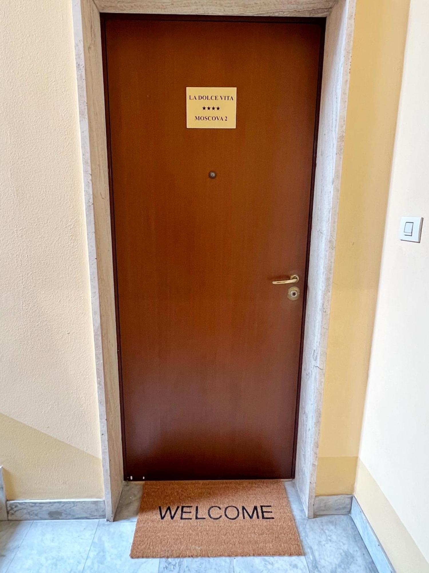 Apartamento La Dolce Vita - Moscova 2 Milán Exterior foto